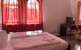 Linde Restaurant & Hotel